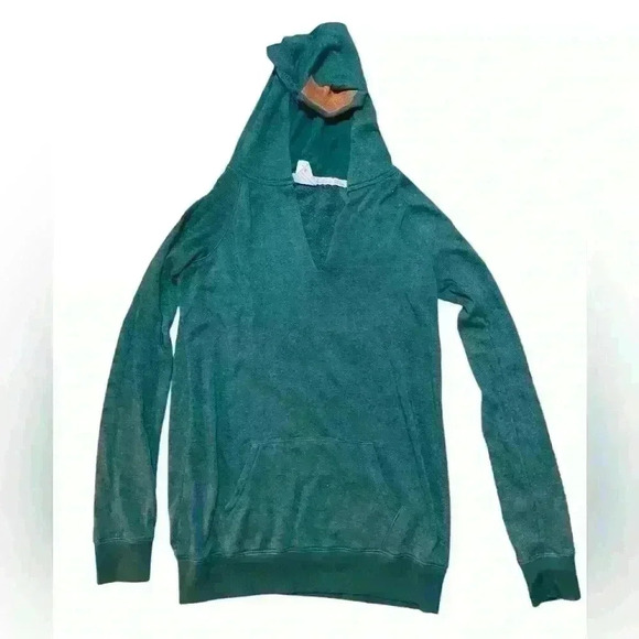 Pink Victoria’s Secret Collegiate Collection Miami Hurricanes Medium Hoodie. - Picture 1 of 8